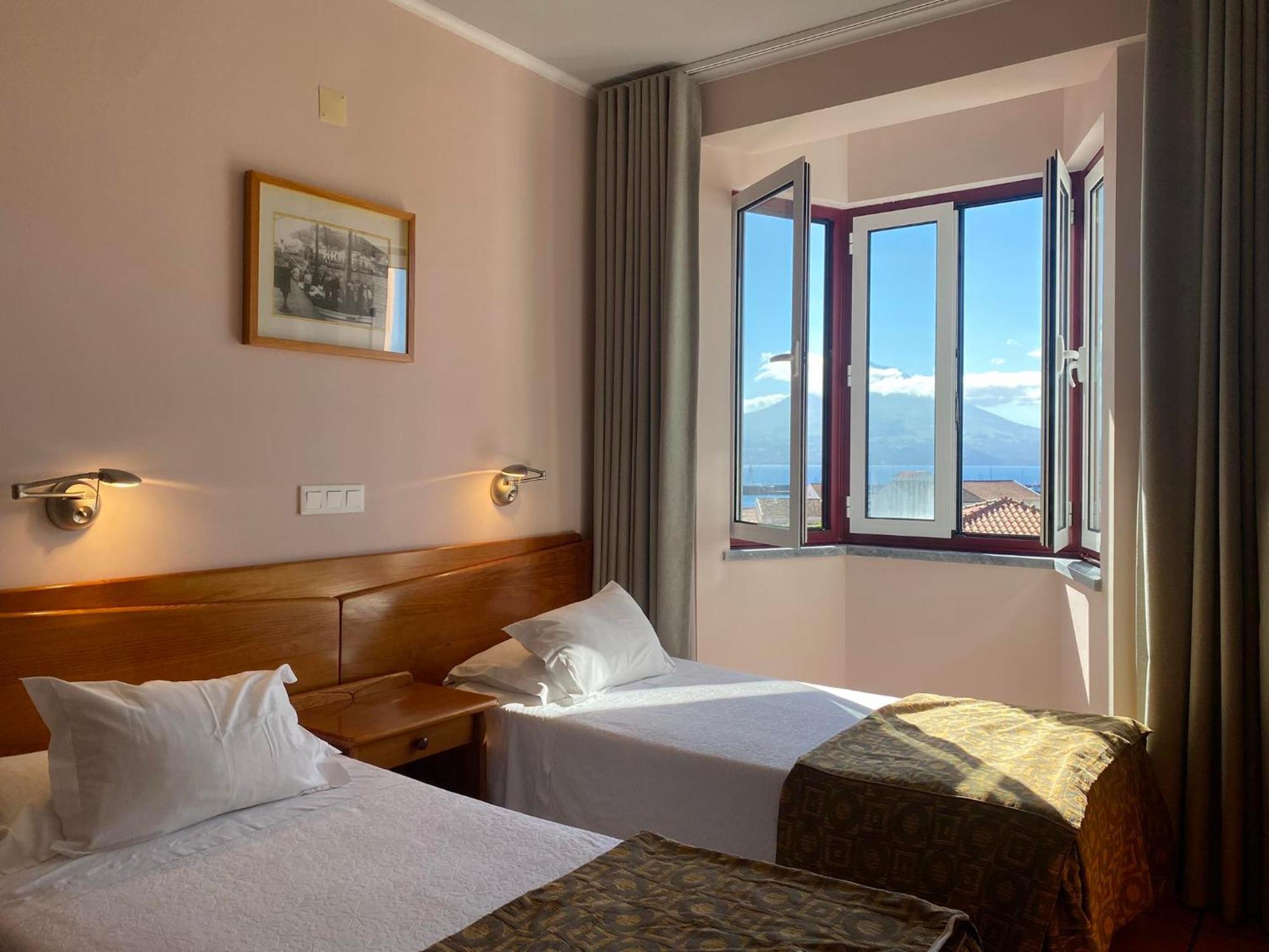 Apartamentos Turisticos Verdemar 오르타 외부 사진