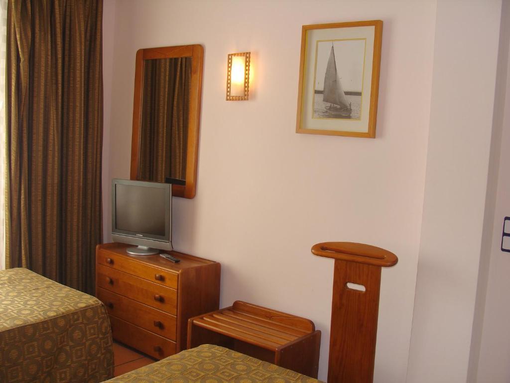 Apartamentos Turisticos Verdemar 오르타 객실 사진